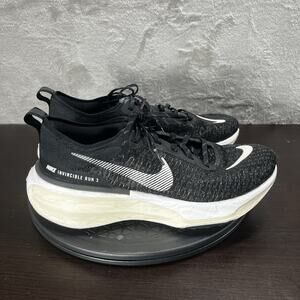 Nike ZoomX Invincible Run 3 Womens Size 9.5 Black Lace Up Athletic Sneakers